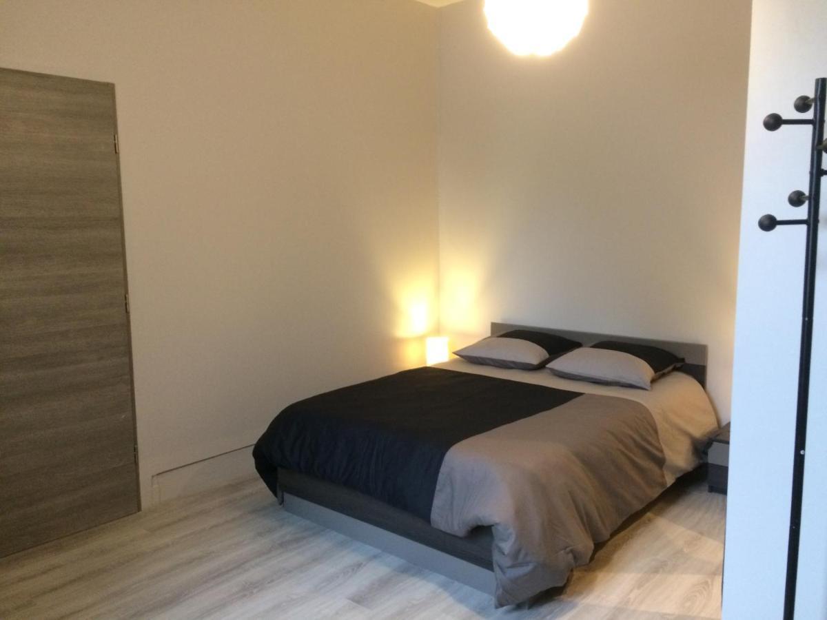 Studio Proche Gare Avec Kitchenette Et Wifi - Porte Rouge Thiviers Εξωτερικό φωτογραφία