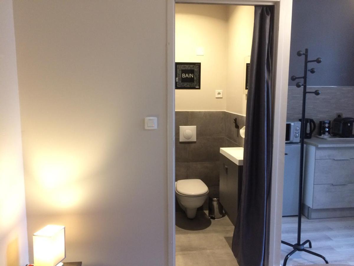 Studio Proche Gare Avec Kitchenette Et Wifi - Porte Rouge Thiviers Εξωτερικό φωτογραφία
